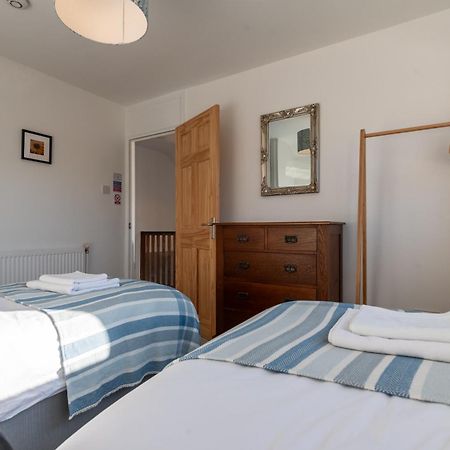 Port View House 3-Bedroom Self Catering Family Home With Garden Near Cardiff Esterno foto