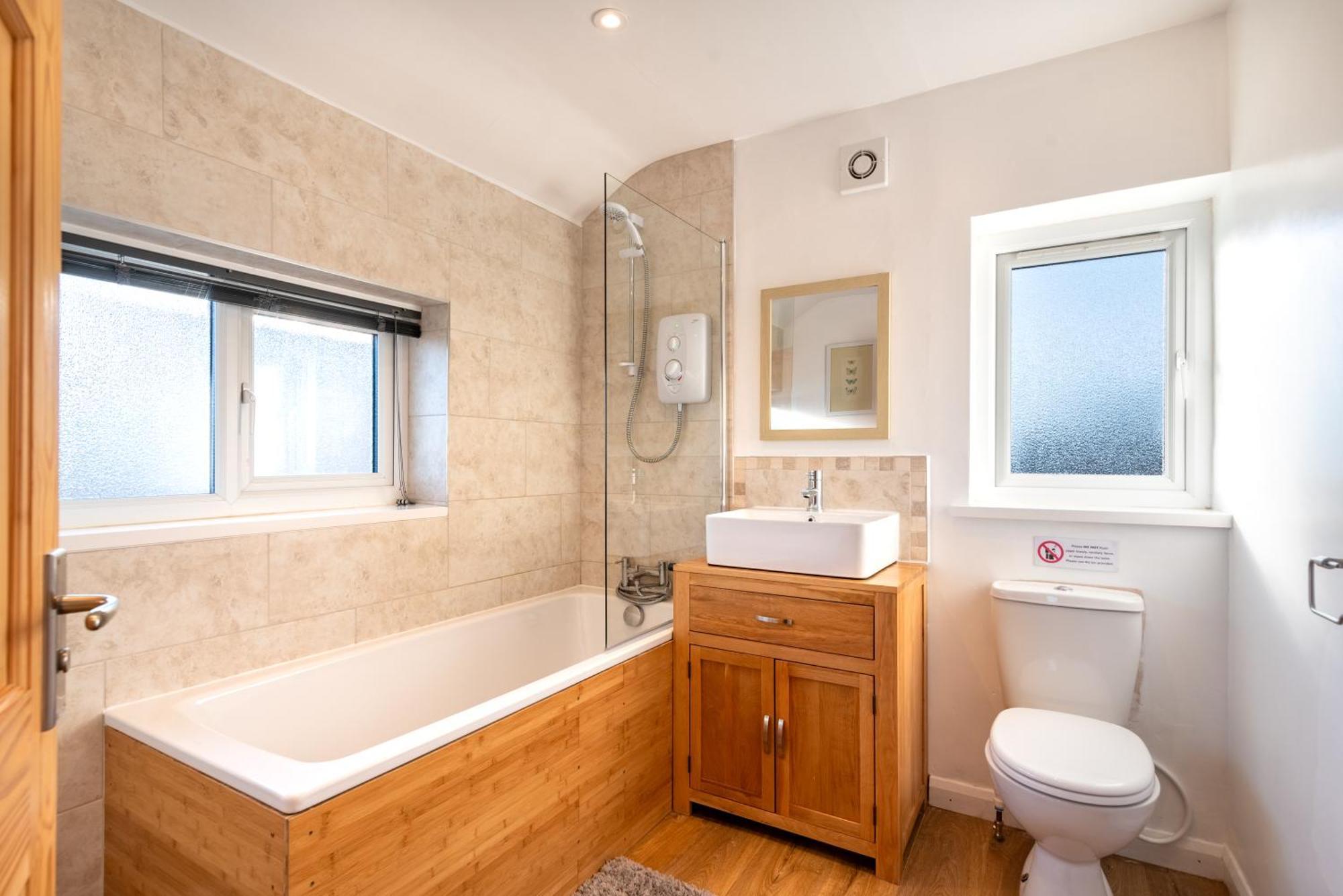 Port View House 3-Bedroom Self Catering Family Home With Garden Near Cardiff Esterno foto